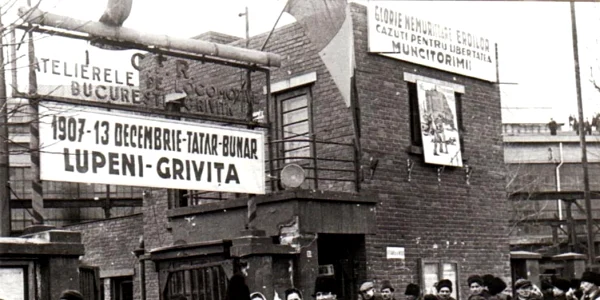 Angajaţii Atelierelor Griviţa erau nemulţumiţi de condiţiile grele de muncă FOTO rador ro webp