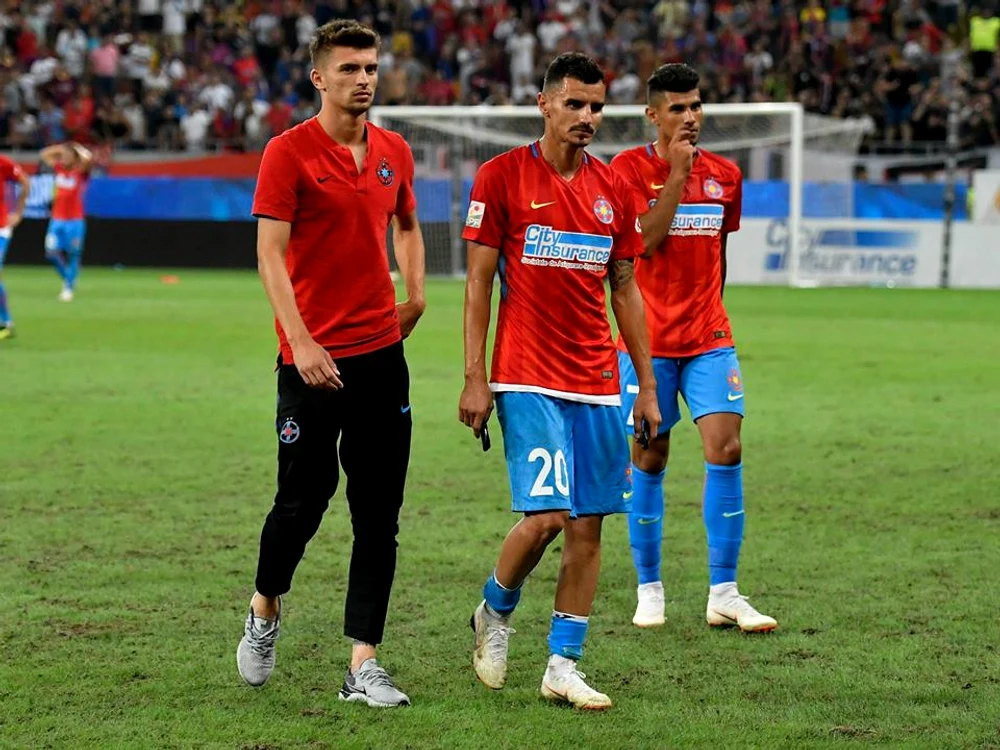
    FCSB a ratat incredibil victoria cu Botoşani, dar deşi era negru de supărare, patronul nu crede că va rata locul 1Foto: Click!  