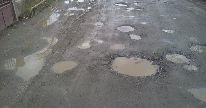 Strada cu pagină pe Facebook