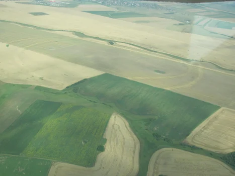 Valurile de pământ de la Corneşti Foto