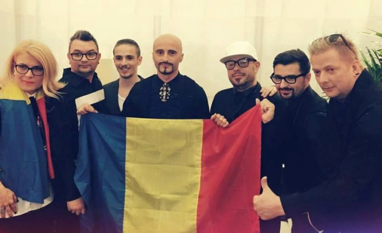 Eurovision 2015. Tânărul artist a avut mari emoţii când Voltaj a urcat pe scenă