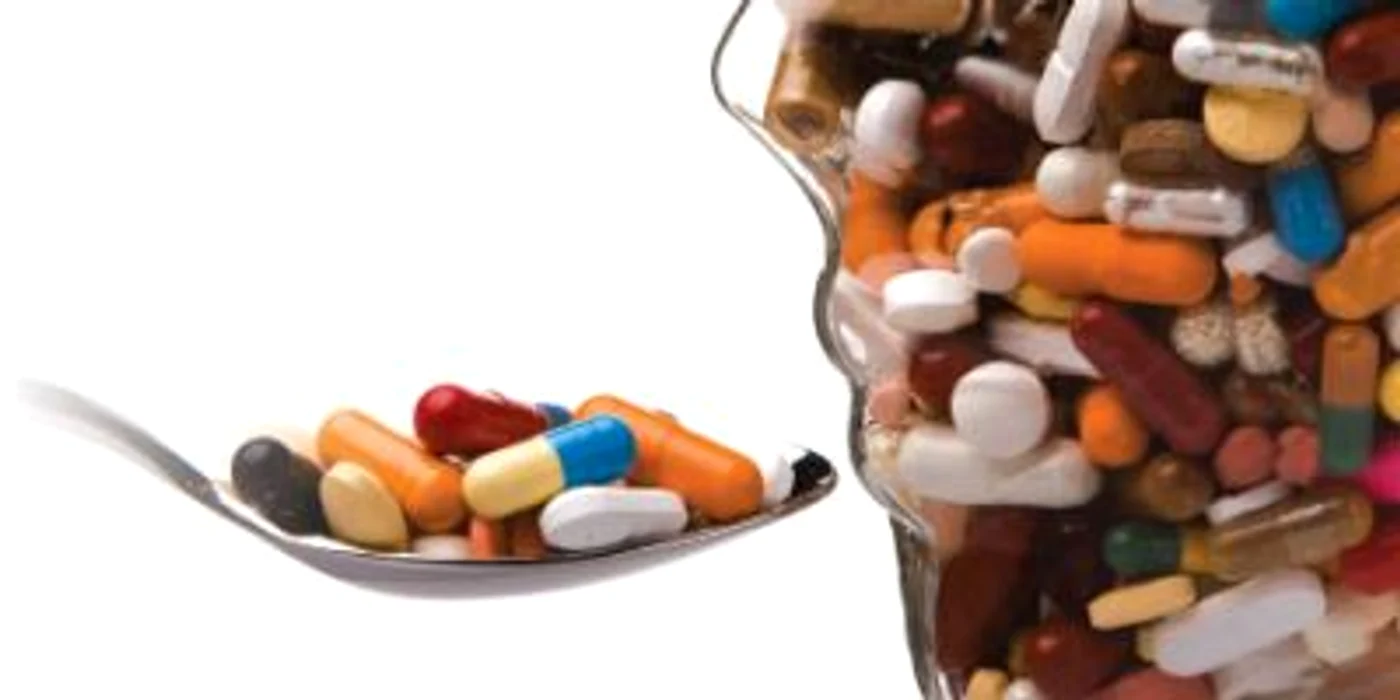 Capsulele cu suplimente alimentare conţin de multe ori doze prea mari de substanţe care pot dăuna organismului