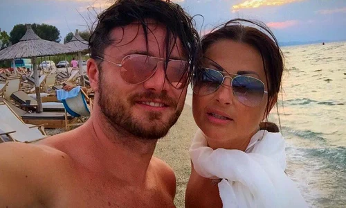 Gabriela Cristea şi  Tavi Clonda sunt cazaţi la un resort de lux de pe braţul Kassandra  jpeg