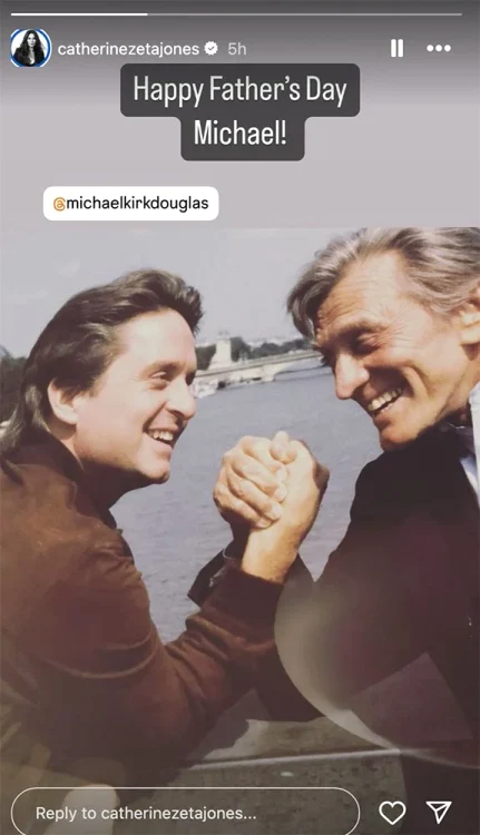 Story Catherine cu Michael și Kirk Douglas jpg