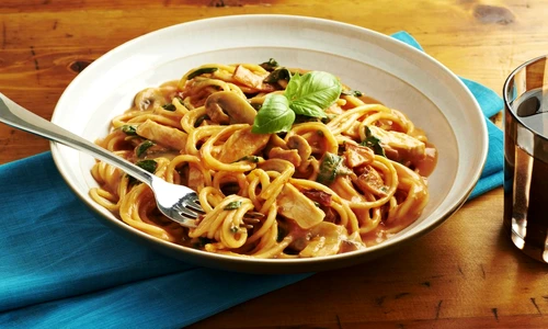 reţetă de spaghete cu pui jpeg