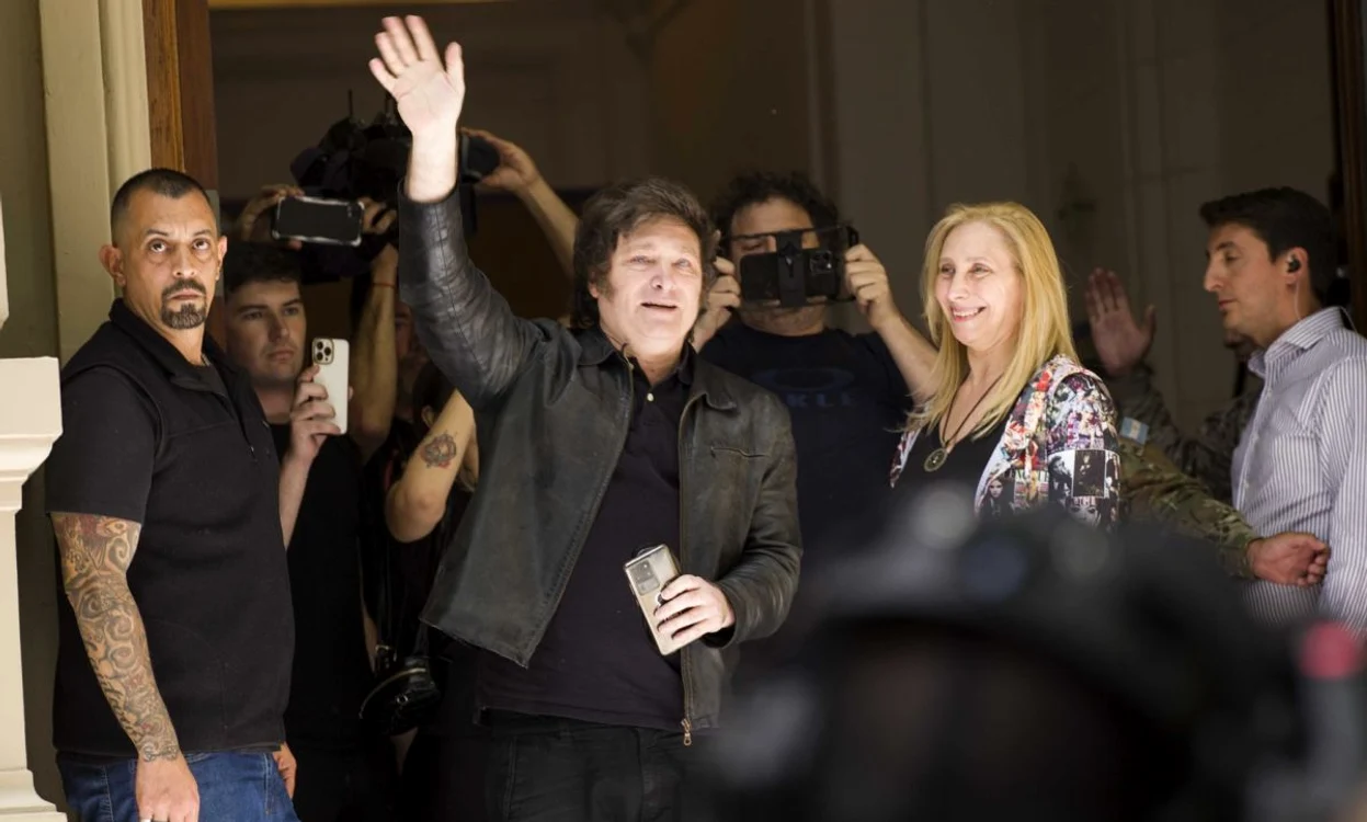 Geaca norocoasă a lui Javier Milei poate duce Argentina spre titlu (FOTO: Profimedia)
