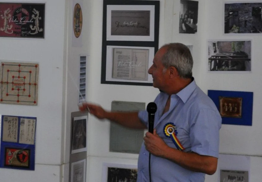 Victor Cociuba a strâns toate etichetele de Vinga FOTO arhivă personală 
