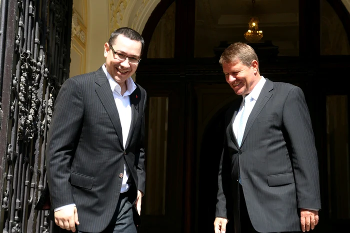 Victor Ponta şi Klaus Iohannis sunt principalii contracandidaţi în lupta electorală din noiembrie 2014 FOTO Mediafax