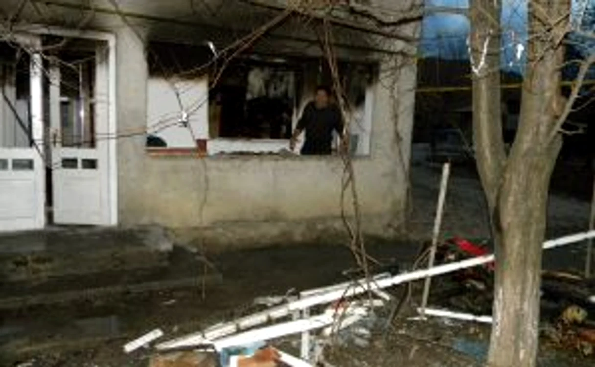 Explozia de la Zemes riscă să lase comuna fără locuitori