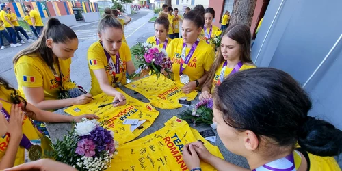 romania fote  foto cosr jpg