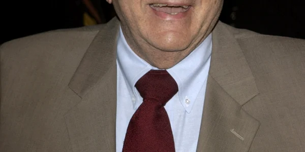 michael constantine foto shutterstock