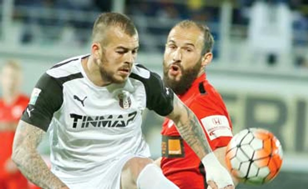 
    Andrei Ivan ar  putea rata EuroFoto: AP  