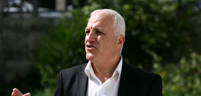 Medicul Issam Stetie este angajat ONU într-un centru de refugiaţi din Palestina FOTO: Florin Ghioca