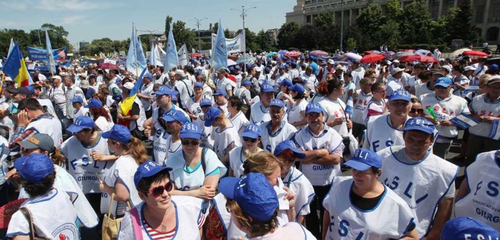 Ministrul Educației cheamă sindicatele la discuții, după ce profesorii au anunţat acţiuni de protest