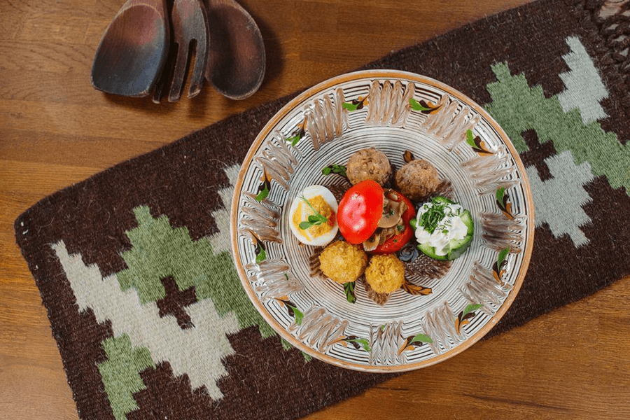 Masa de Paște. Cele mai bune idei culinare pentru zilele festive, de la bucătari iscusiţi