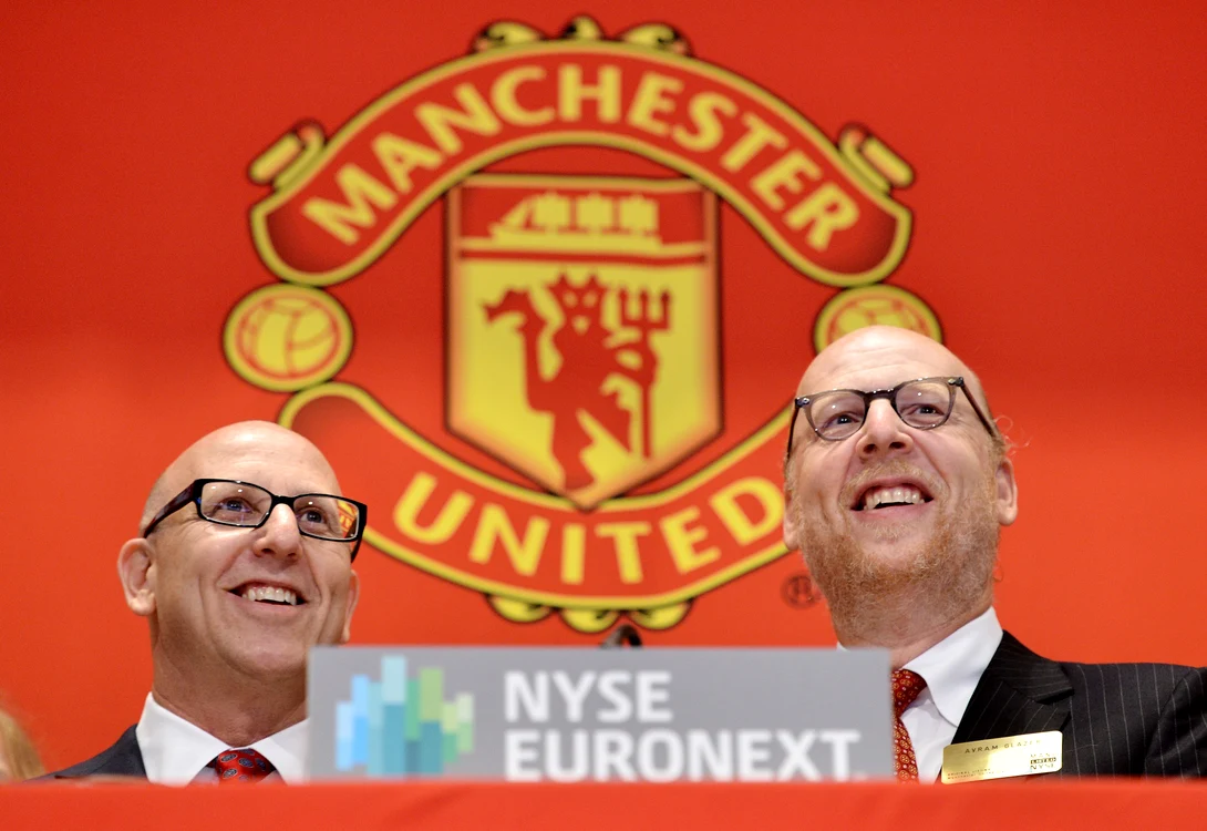 Joel și Avram Glazer au cumpărat pe Manchester United în 2005Foto: EPA-EFE