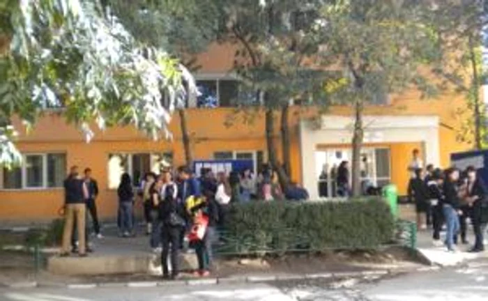 Ploieşti: Peste 300 de studenţi de la UPG  au rămas fără cămin