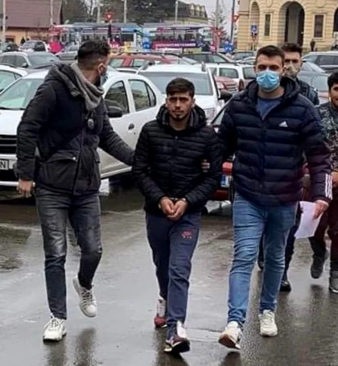 Sergiu a fost reținut pentru că a bătut un bărbat. Foto: bzi.ro