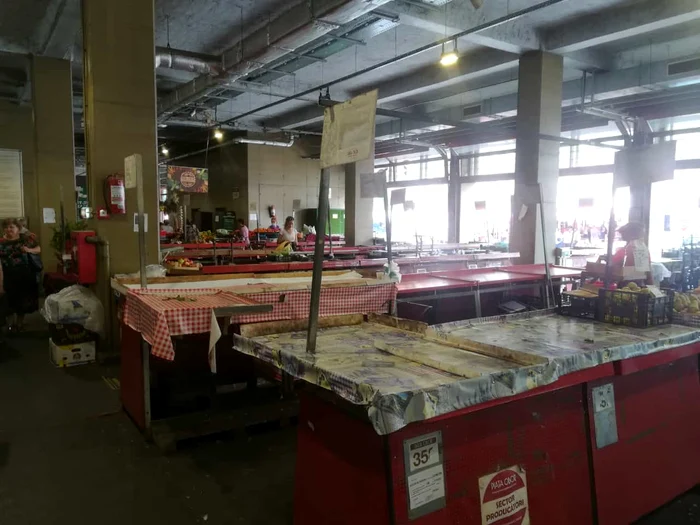 Seceta a micșorat numărul producătorilor din Obor, cea mai mare piață din România