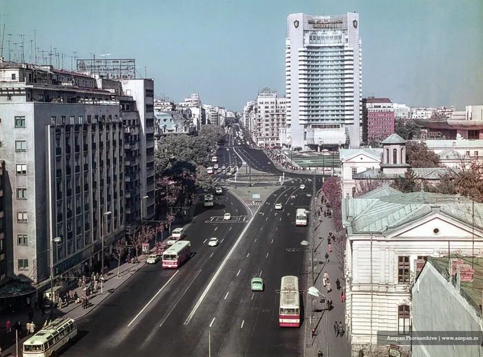 La finalizare, Intercontinentalul era una dintre cele mai înalte clădiri ale Capitalei. FOTO: Azopan