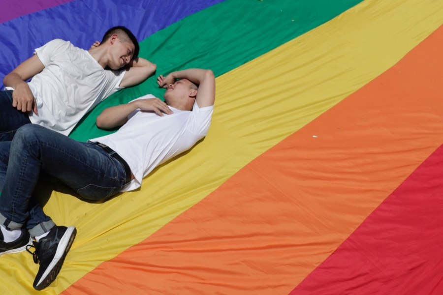 Mai mulți ruși aflați la o petrecere au fost amendați pentru că „păreau prea gay”. Cum erau îmbrăcați petrecăreții