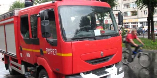 Pompierii au stins incendiul 