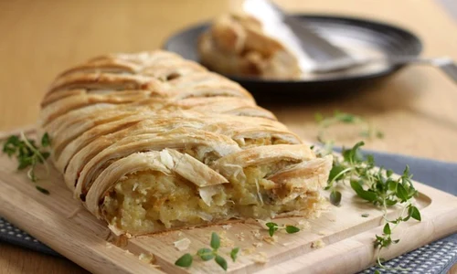 Cheese and onion plait 4 jpeg