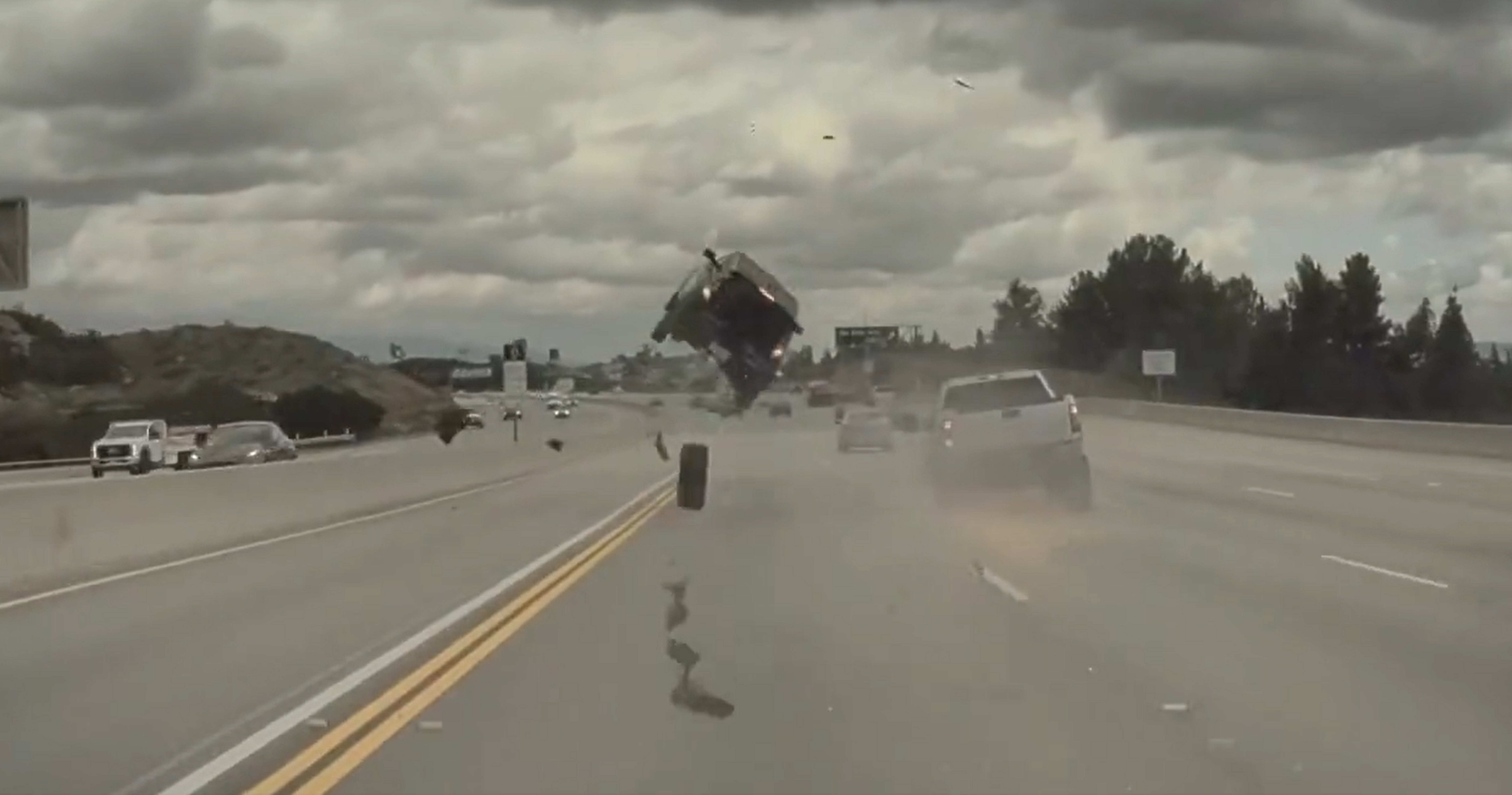 Momentul impactului. Foto: Captură video Twitter/Anoop