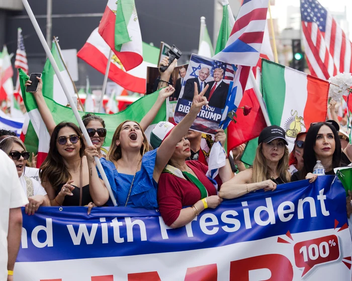 Iranienii aflați în diaspora au sărbătorit asasinarea acestuia (Foto: Profimedia) 