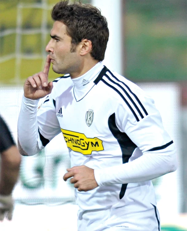 Adrian Mutu câştigă 2 milioane de euro pe an la Cesena, în Serie A, dar acum este la un pas de retrogradare