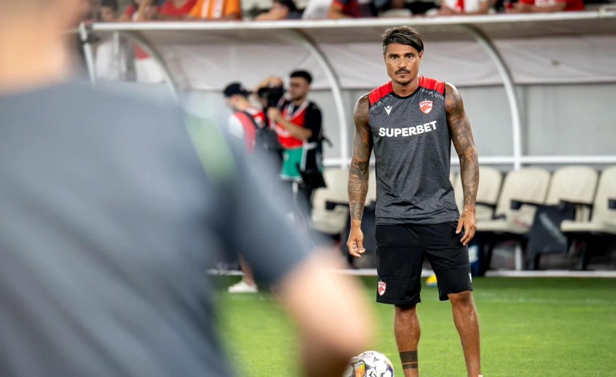 Alessandro Caparco Foto/ @dinamo1948.ro
