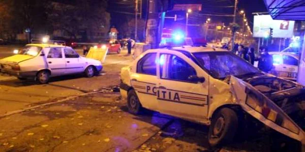 Maşina de Poliţie