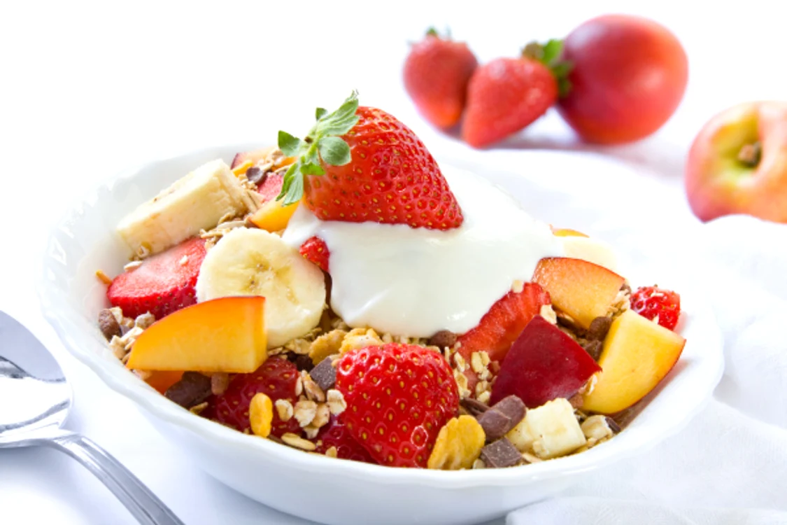 
    Cerealele integrale conţin carbohidraţi „buni” şi zaharuri naturale pe care organismul le metabolizează încet.www.clicksanatate.ro  