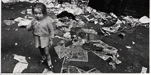Fotografii din mahalalele britanice din urma cu 40 de ani FOTO Nick Hedges/Daily Mail
