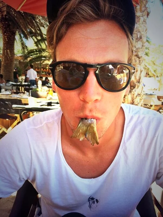 Tomas Berdych s-a pozat cu un peşte in gură