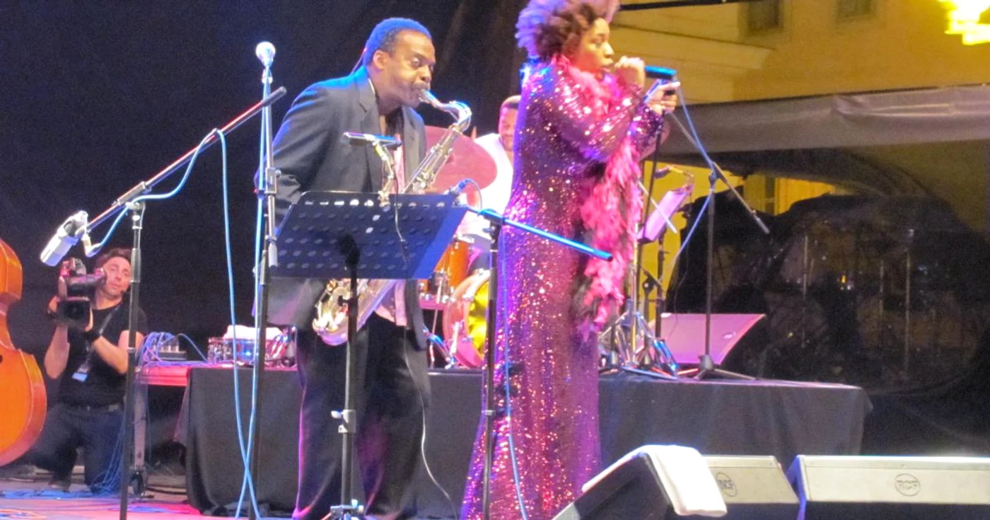 Macy Gray pe scena din Piaţa Victoriei la prima ediţie a festivalului JazzTM