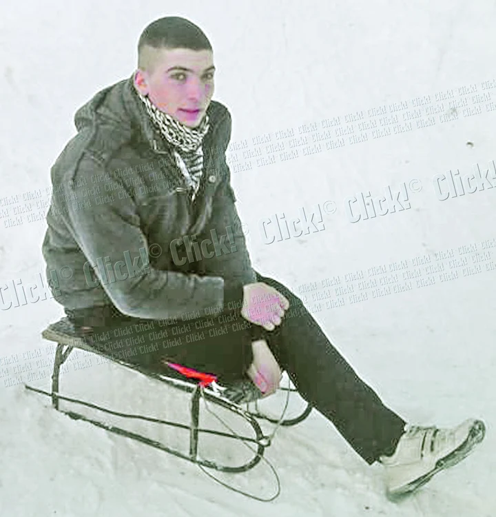 
    Ionuţ Acăprăriţei  
