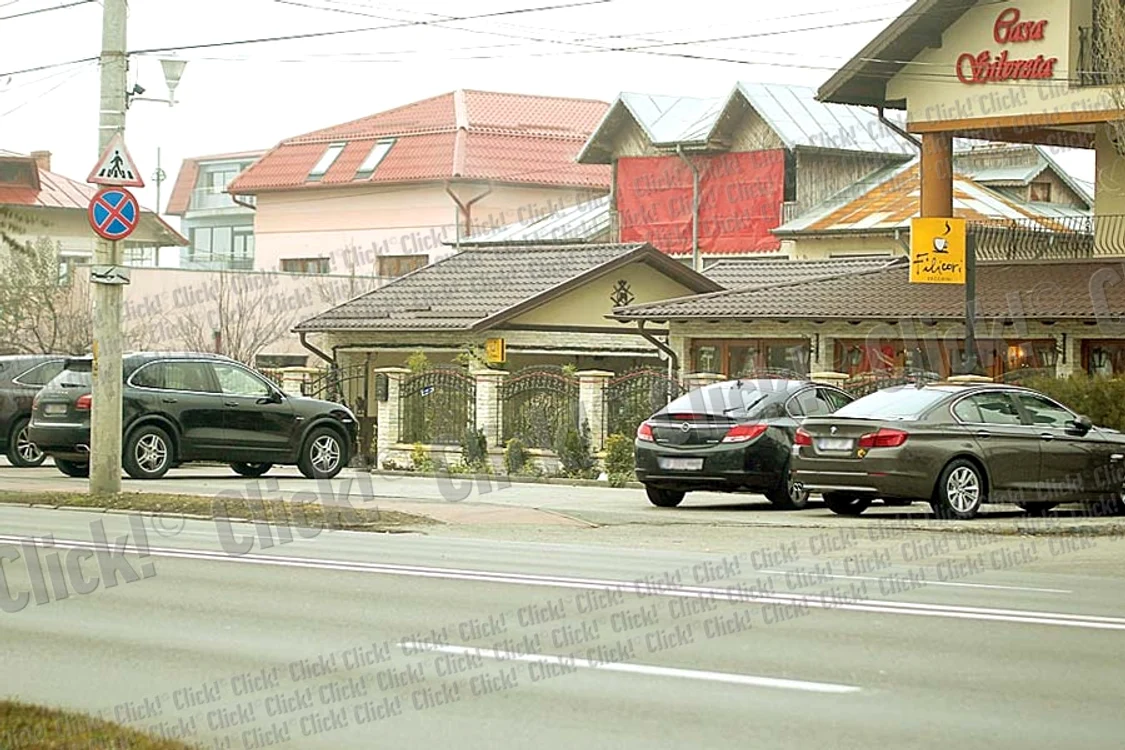 N-a fost scăpat din ochi  de bodyguarzi