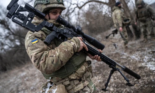  Un soldat ucrainean dintr-o unitate de lunetiști în regiunea Harkov FOTO Profimedia - razboi în Ucraina