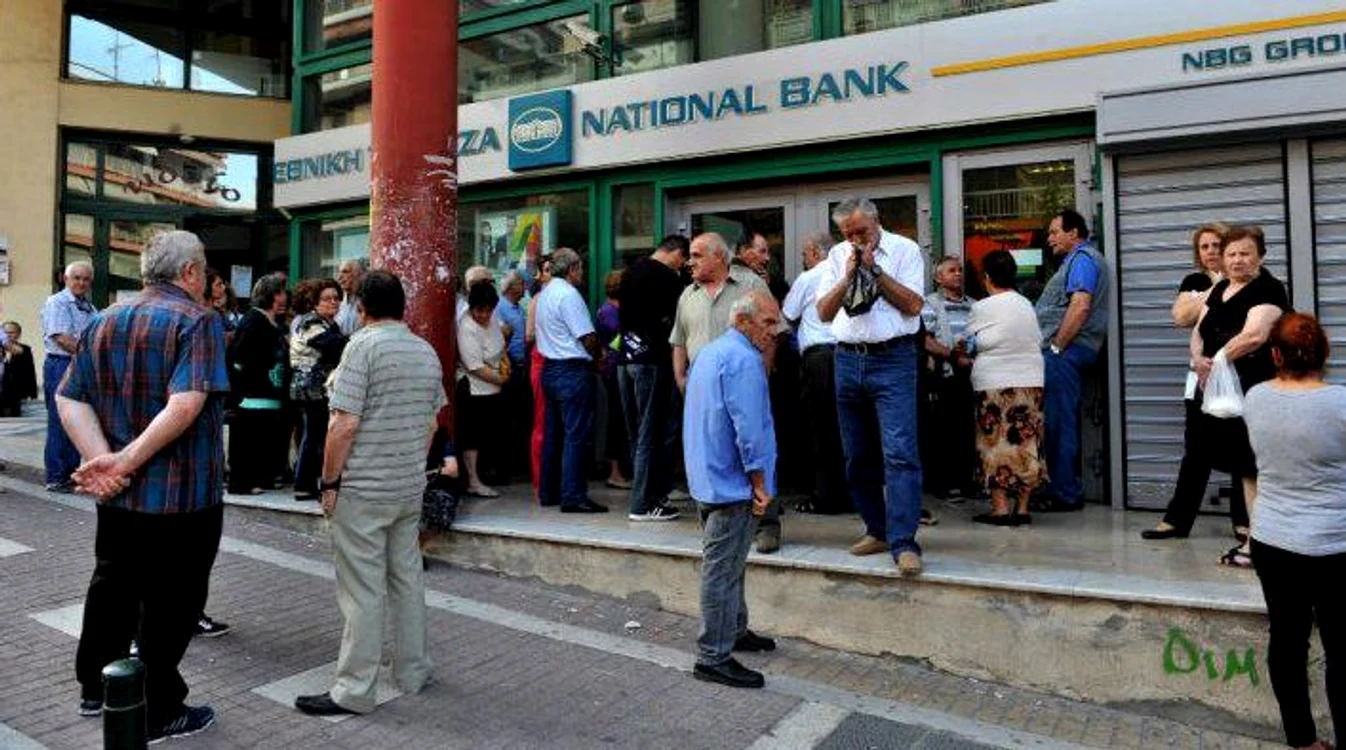 Băncile din Grecia vor fi redeschise începând de luniFoto Twitter/France 24