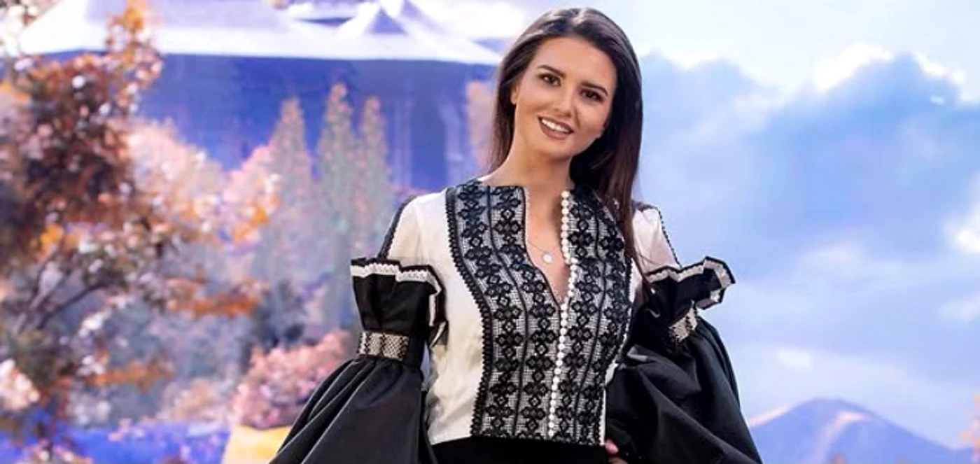 Iulia Pârlea petrece Paștele acasă foto: Instagram 