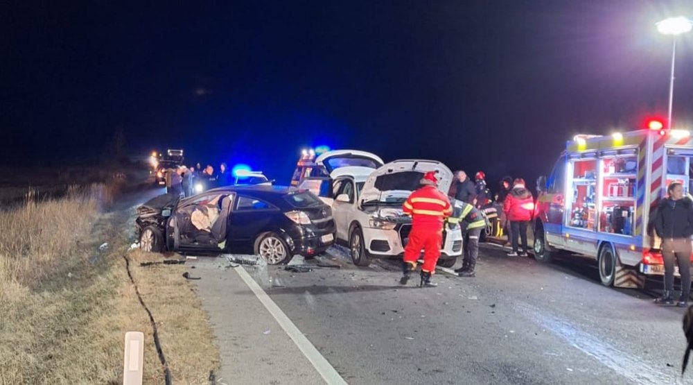 Accident rutier grav în județul Olt: Patru mașini sunt implicate. Traficul a fost complet blocat UPDATE VIDEO