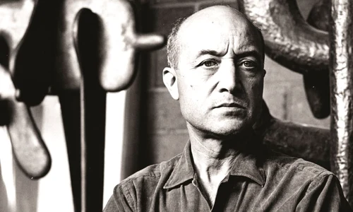 Isamu Noguchi, elevul japonez al lui Brâncuși  „Am învăţat ce înseamnă onestitatea în sculptură” jpeg