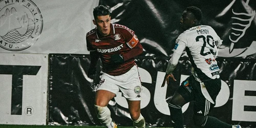 alex dobre fb fc rapid jpg