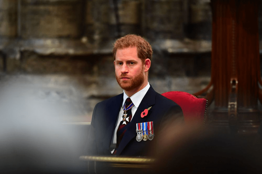 Prințul Harry va participa la încoronarea tatălui său. Soția sa, Meghan, va rămâne în California