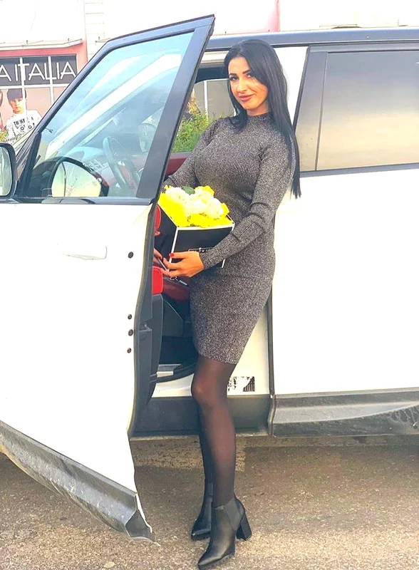 2 mirela banias insula iubirii a slabit spectaculos 20 kg 1 jpg jpeg
