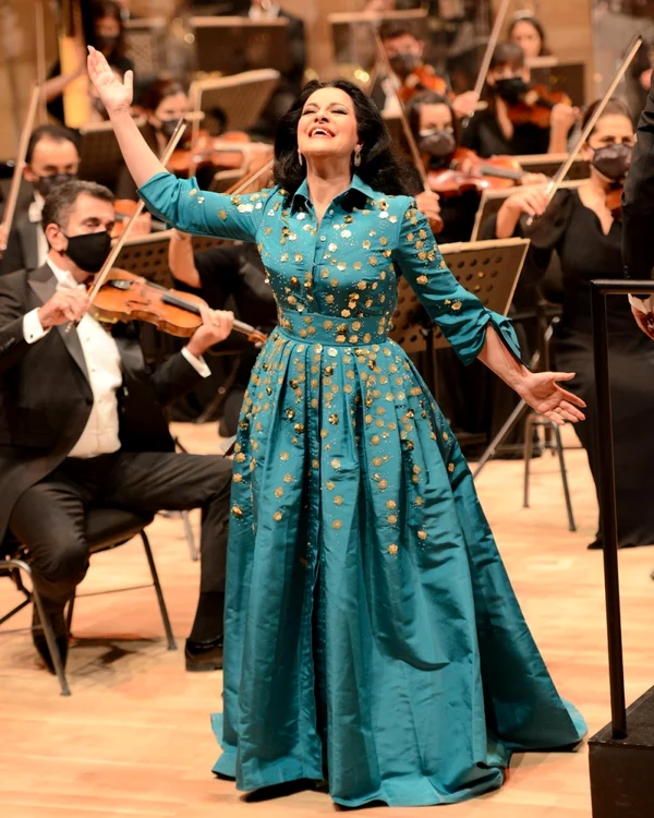 angela gheorghiu foto facebook 