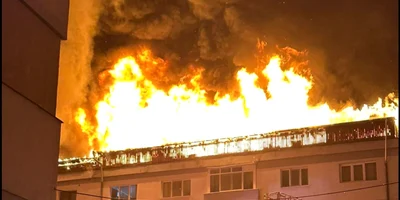 incendiu bloc Suceava  foto  Ştirea Sucevei jpg