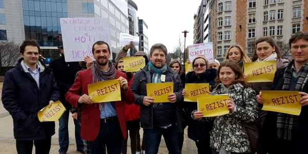 Protest spondan Bruxelles FOTO Facebook/ Ramona Strugariu