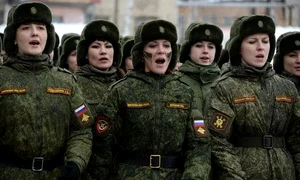 rusia armata femei jpg